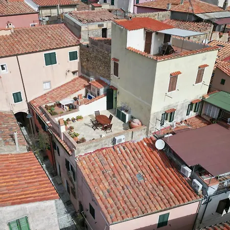 Vicolo Martini - Goelba Apartment *